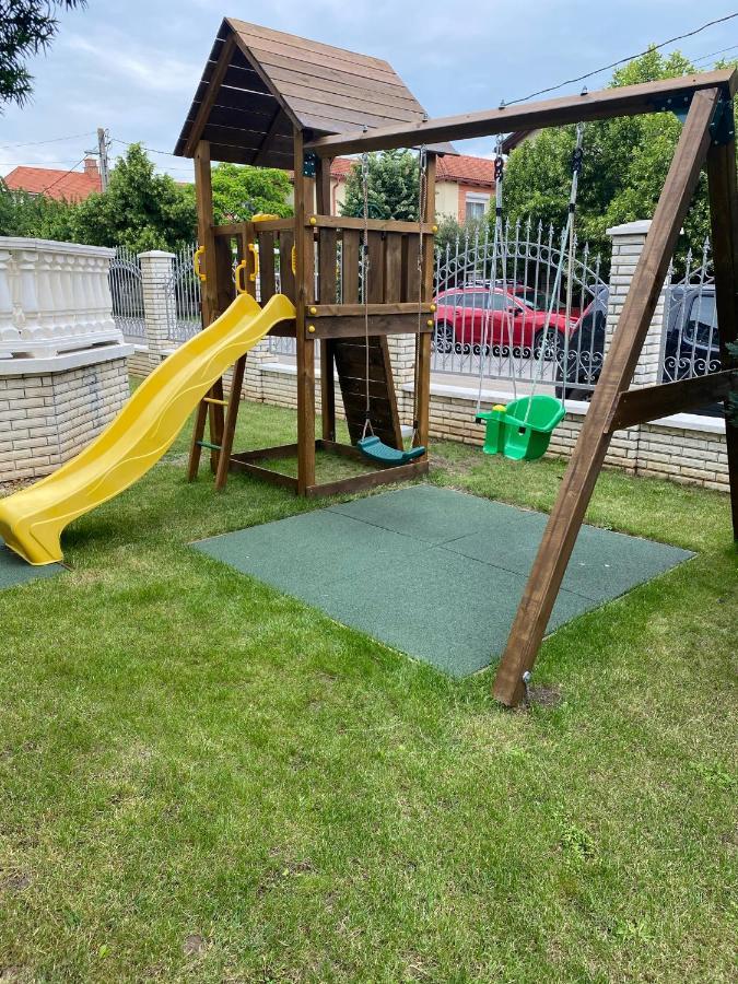 Margareta Apartmanhaz Apartment Hajduszoboszlo Exterior photo