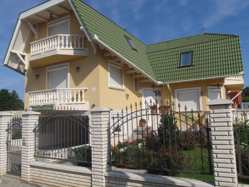 Margareta Apartmanhaz Apartment Hajduszoboszlo Exterior photo